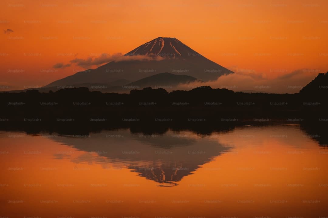盛夏夏午雪岳爬山飞仙台~金刚窟~马登岭(1320米)~吴世岩~永时岩~百潭寺_